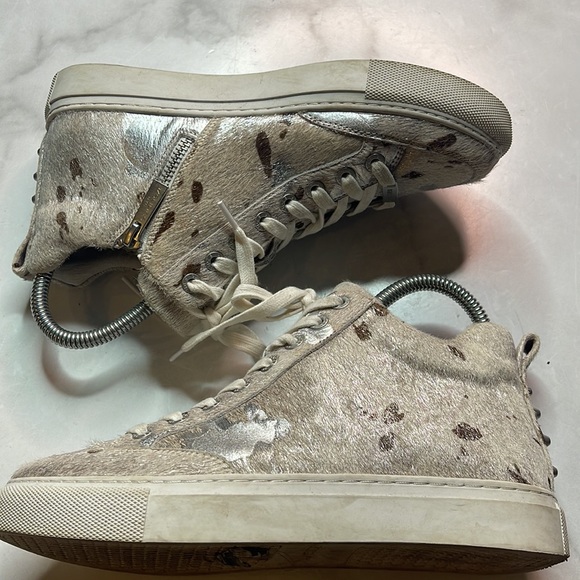 J/Slides Ludlow Mid-Top Off White Metallic Pony Hair - Picture 3 of 11